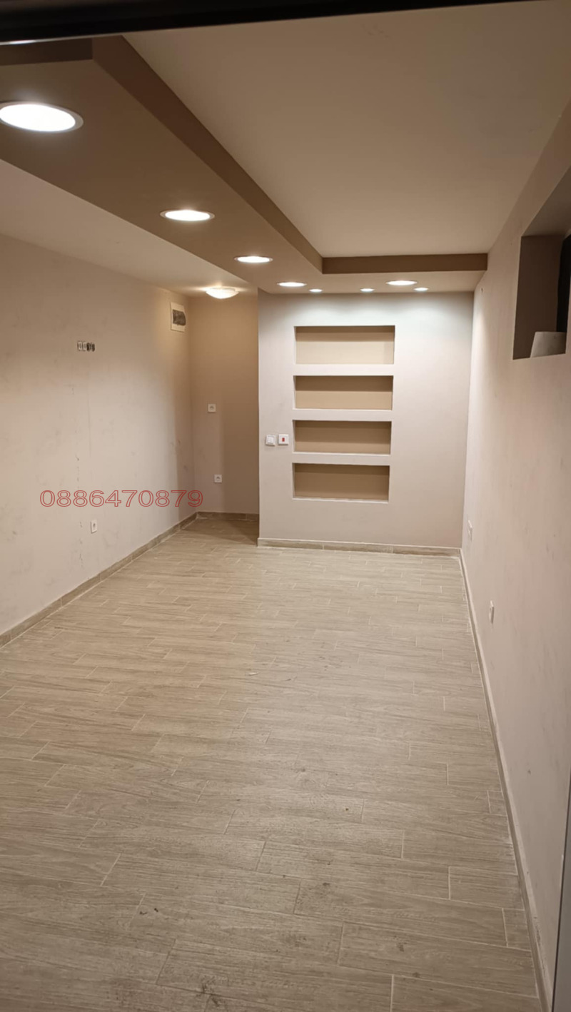 Te huur  Kantoor Sofia , Chadzji Dimitar , 25 m² | 28645051 - afbeelding [2]