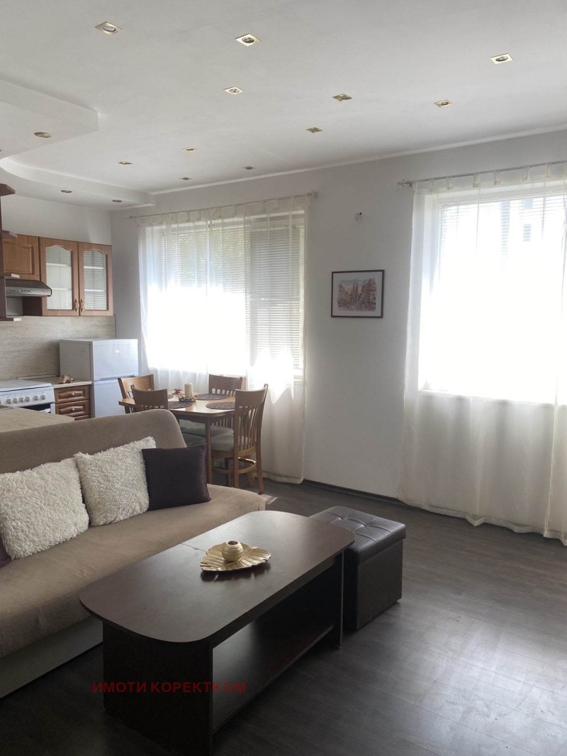 För uthyrning  1 sovrum Sofia , Zona B-19 , 60 kvm | 73804580