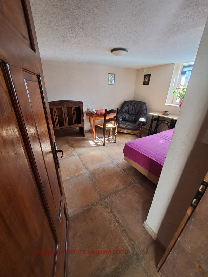 De inchiriat  Casa regiunea Kyustendil , Catriște , 120 mp | 47926398 - imagine [2]