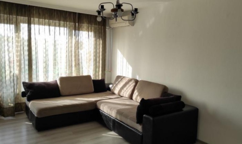 De inchiriat  1 dormitor Sofia , Liulin 7 , 70 mp | 24033037