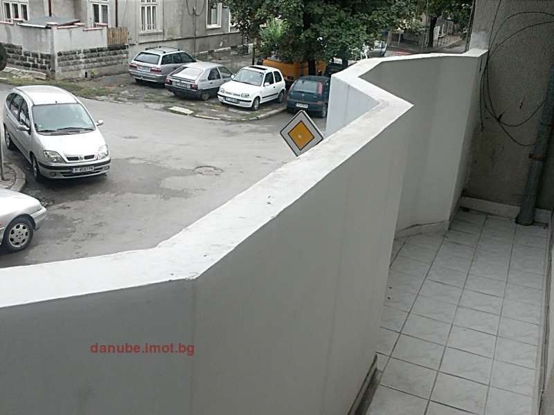 Дава под наем  3-стаен град Русе , Център , 105 кв.м | 70557359 - изображение [16]