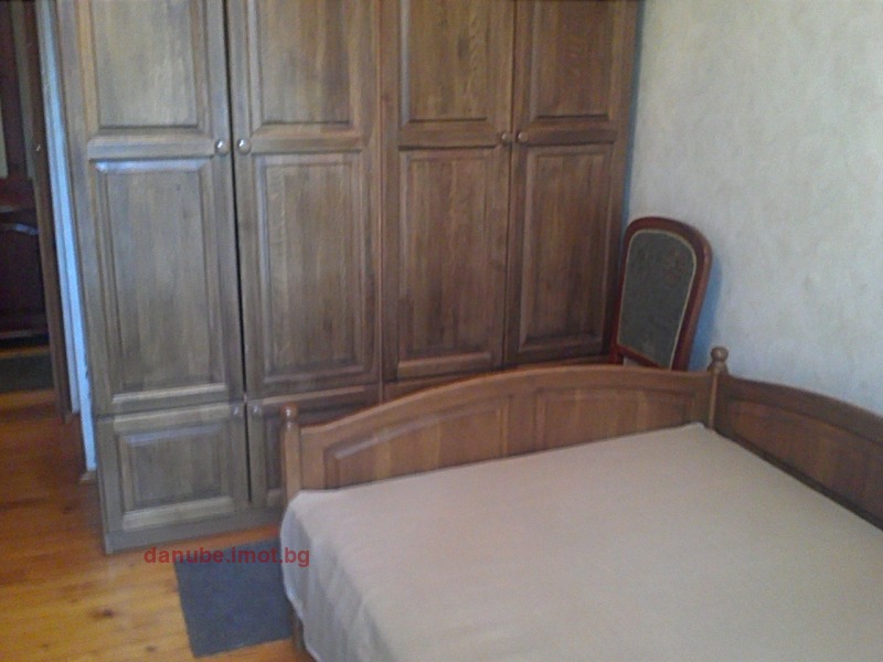 Дава под наем  3-стаен град Русе , Център , 105 кв.м | 70557359 - изображение [17]