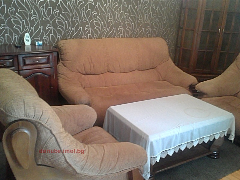 Дава под наем  3-стаен град Русе , Център , 105 кв.м | 70557359 - изображение [6]
