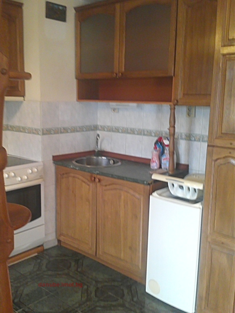 Дава под наем  3-стаен град Русе , Център , 105 кв.м | 70557359 - изображение [3]