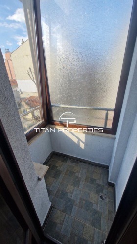 ���� ��� ���� 3-����� | Imot.bg � ����� ������ 9