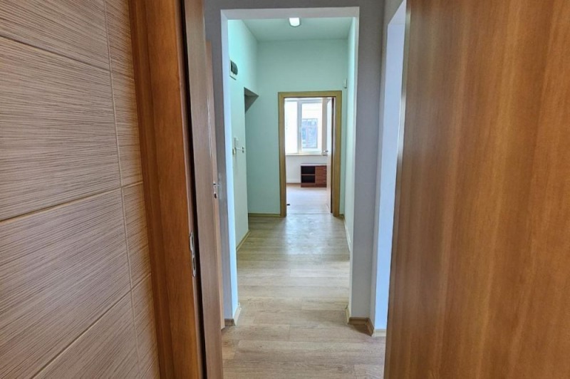 Zu vermieten  Büro Warna , Grazka mahala , 123 qm | 39469999 - Bild [7]