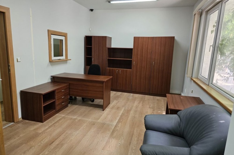 Zu vermieten  Büro Warna , Grazka mahala , 123 qm | 39469999 - Bild [10]