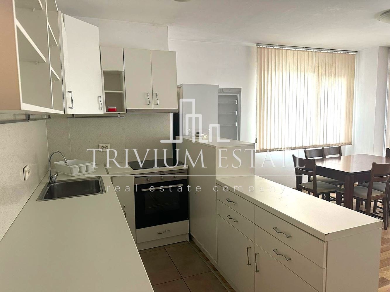 Дава под наем 3-СТАЕН, гр. Пловдив, Център, снимка 2 - Апартаменти - 53121240