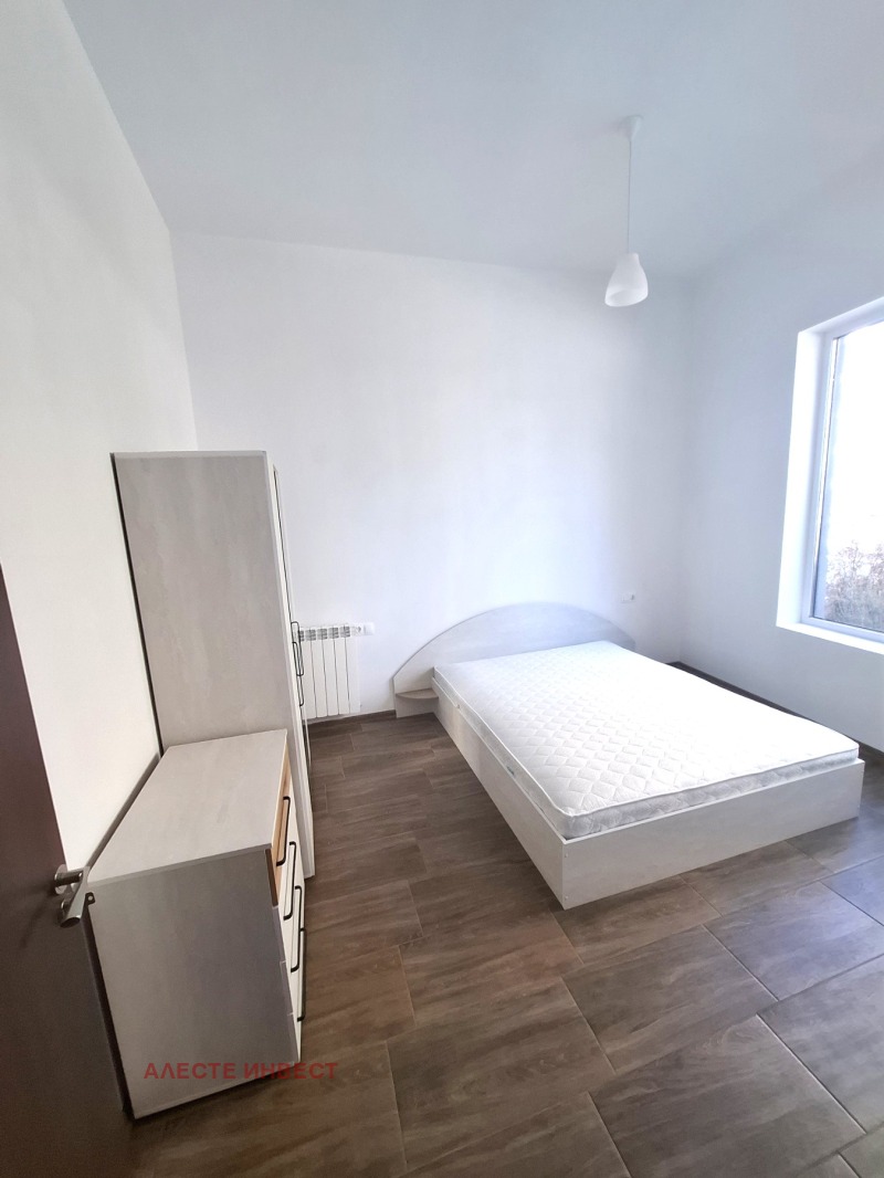 Vuokrattavana  1 makuuhuone Sofia , Nadežda 4 , 70 neliömetriä | 37983911 - kuva [5]