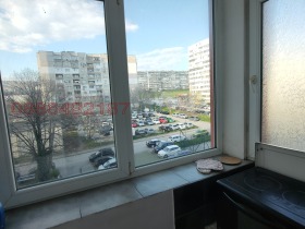 ���� ��� ���� 3-����� | Imot.bg � ����� ������ 12