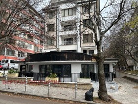 Baari; Kahvila Lozenets, Sofia