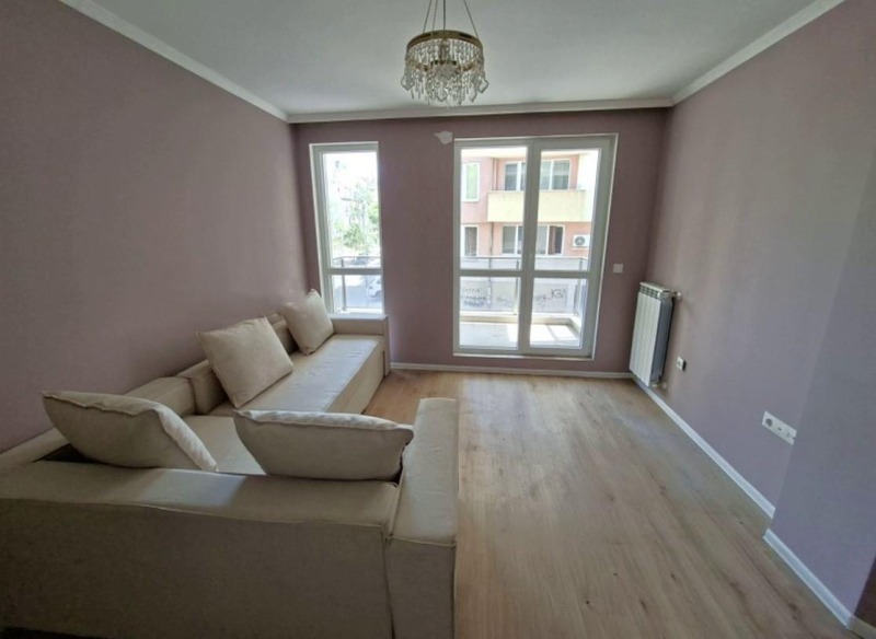 Zu vermieten  1 Schlafzimmer Sofia , Belite brezi , 55 qm | 40281727
