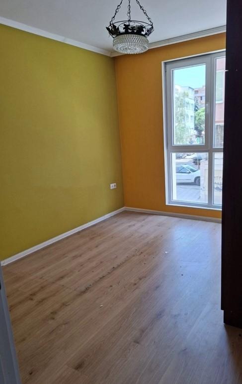 Zu vermieten  1 Schlafzimmer Sofia , Belite brezi , 55 qm | 40281727 - Bild [4]