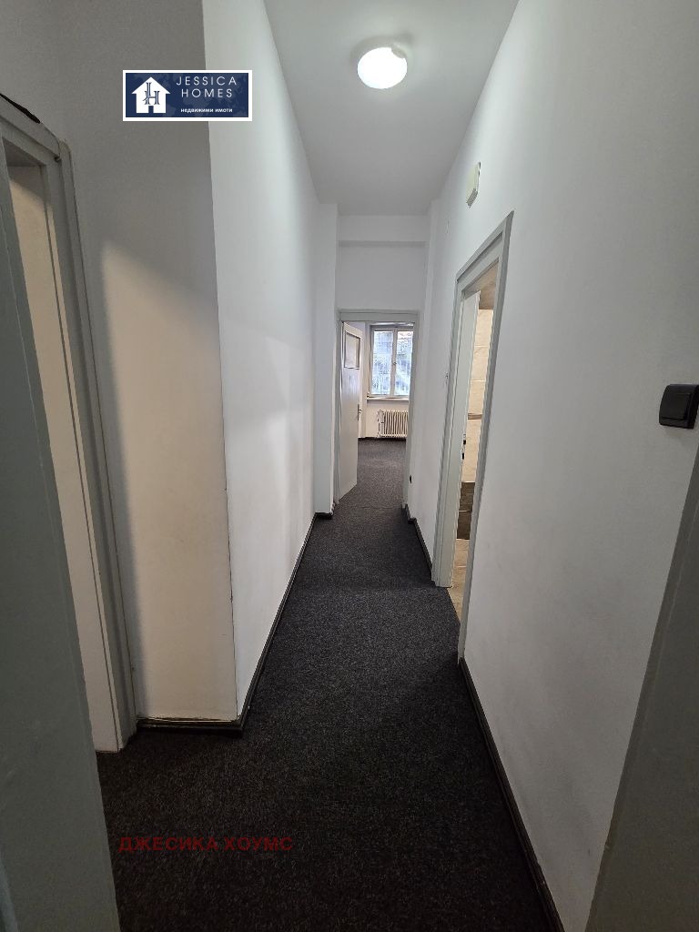 K pronájmu  3 ložnice Sofia , Centar , 160 m2 | 20444289 - obraz [9]