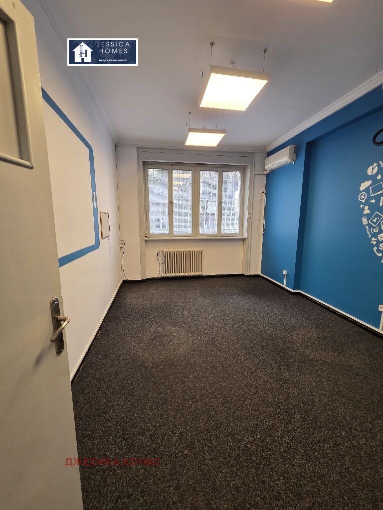 K pronájmu  3 ložnice Sofia , Centar , 160 m2 | 20444289 - obraz [5]