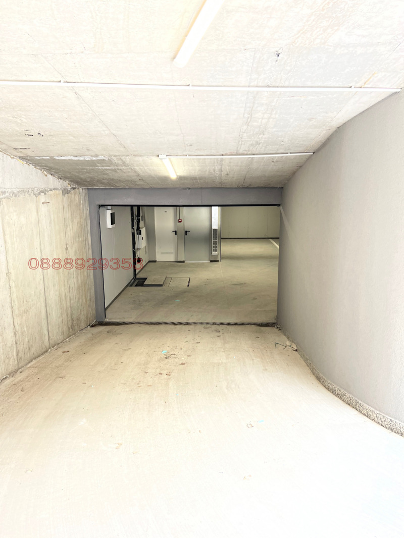 Дава под наем ГАРАЖ, ПАРКОМЯСТО, гр. София, Подуяне, снимка 9 - Гаражи и паркоместа - 53032325