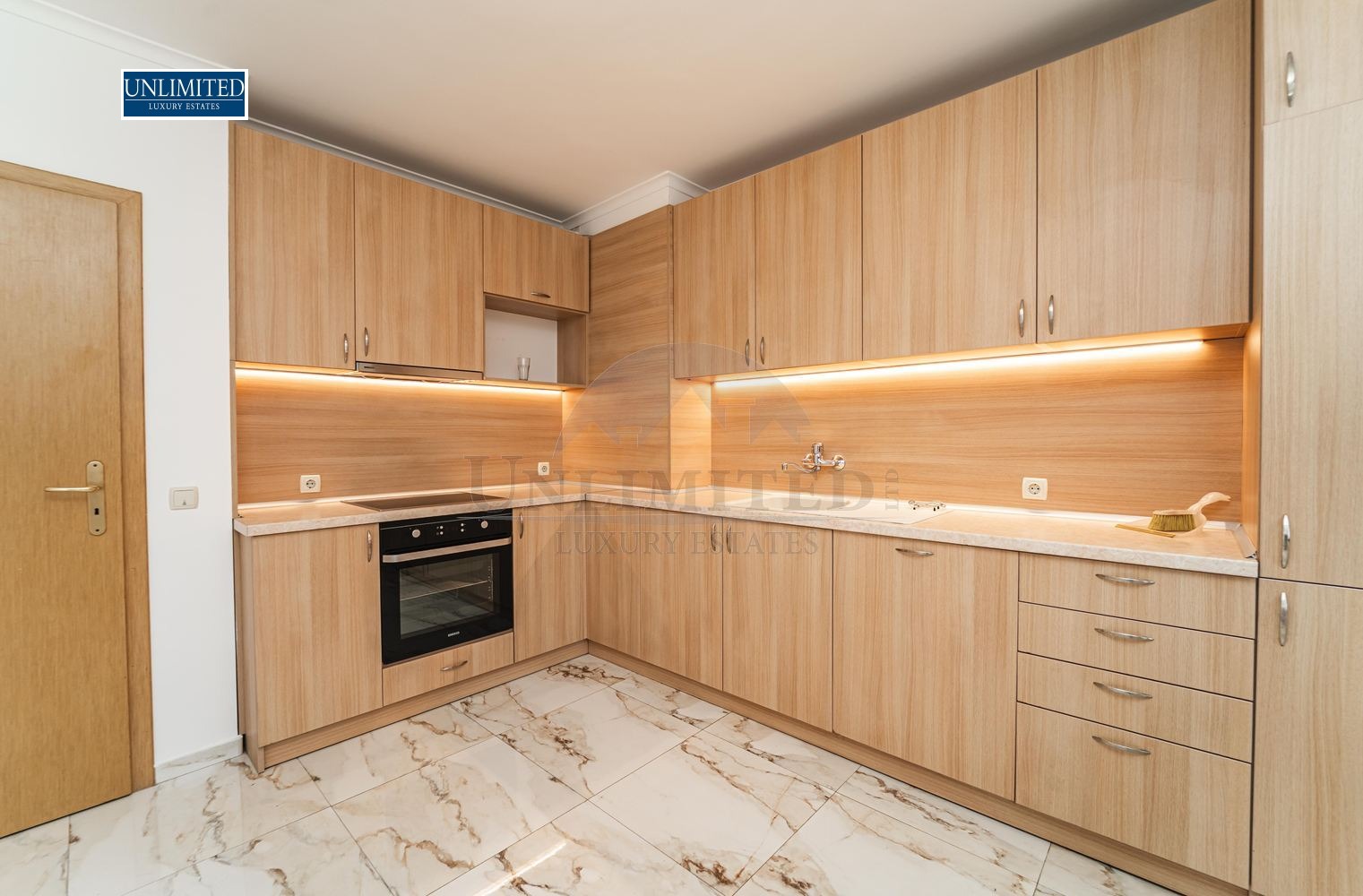 Дава под наем МНОГОСТАЕН, гр. София, Редута, снимка 8 - Апартаменти - 54013185