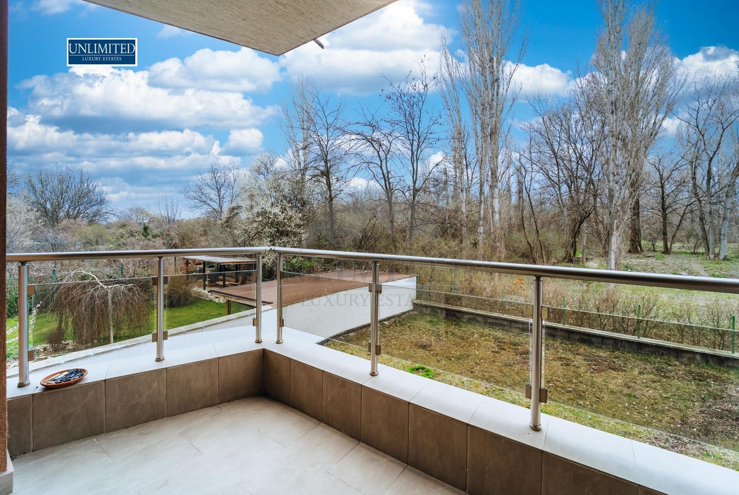 Дава под наем МНОГОСТАЕН, гр. София, Редута, снимка 7 - Апартаменти - 54013185