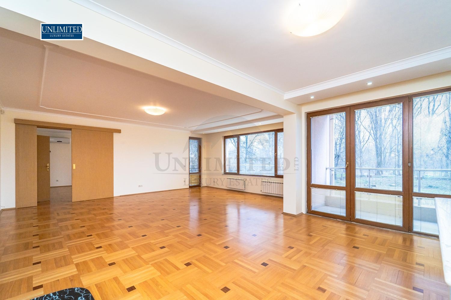 Дава под наем МНОГОСТАЕН, гр. София, Редута, снимка 3 - Апартаменти - 54013185