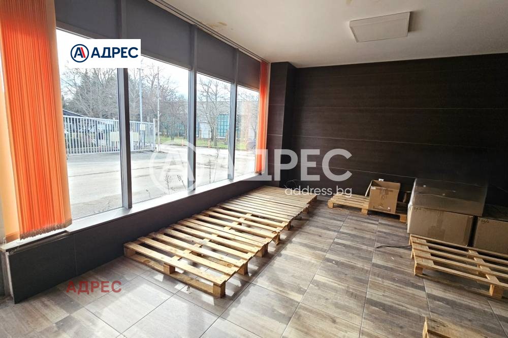 Дава под наем СКЛАД, гр. Варна, Западна промишлена зона, снимка 7 - Складове - 53588646