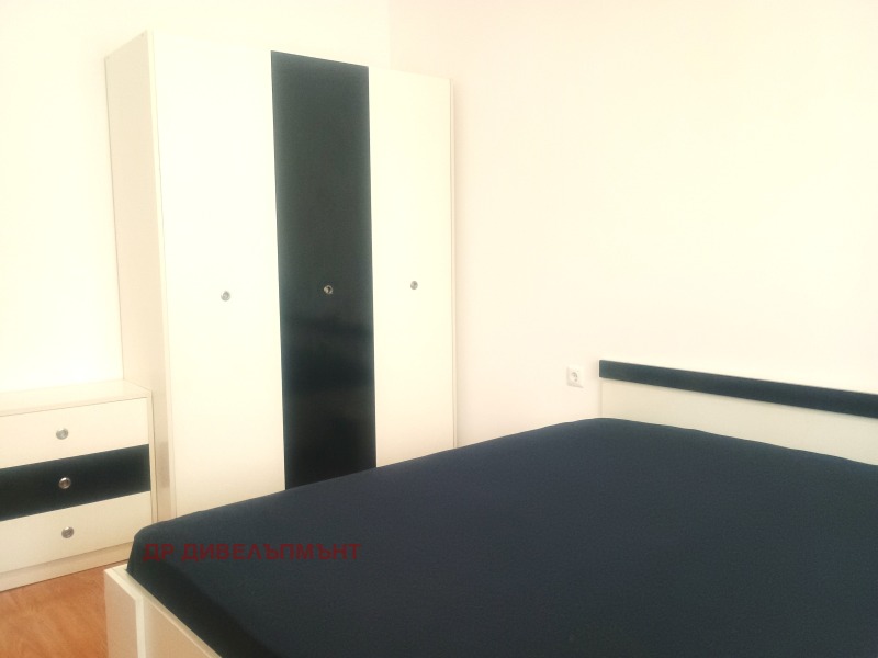 Kiadó  1 hálószoba Sofia , Oborishte , 83 négyzetméter | 72130145
