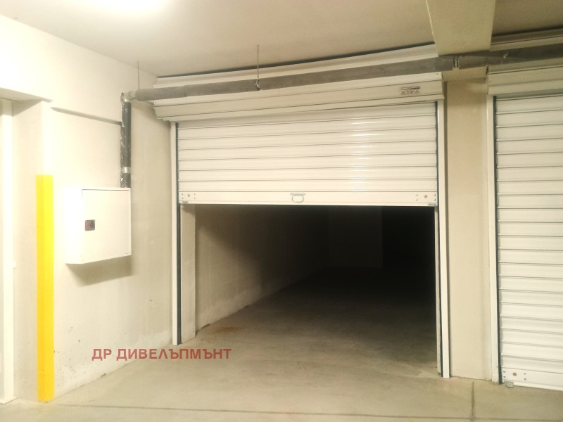 Kiadó  1 hálószoba Sofia , Oborishte , 83 négyzetméter | 72130145 - kép [17]