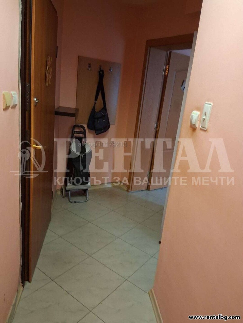 De inchiriat  1 dormitor Plovdiv , Țentâr , 50 mp | 29635118 - imagine [3]