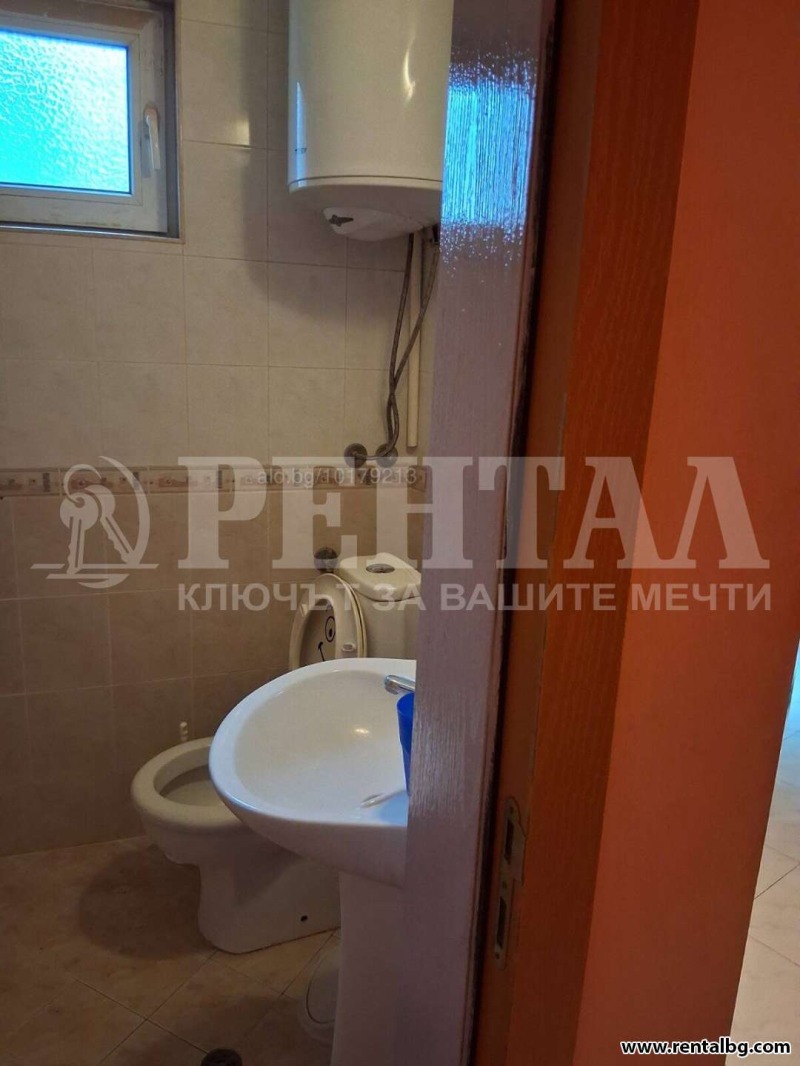 De inchiriat  1 dormitor Plovdiv , Țentâr , 50 mp | 29635118 - imagine [7]