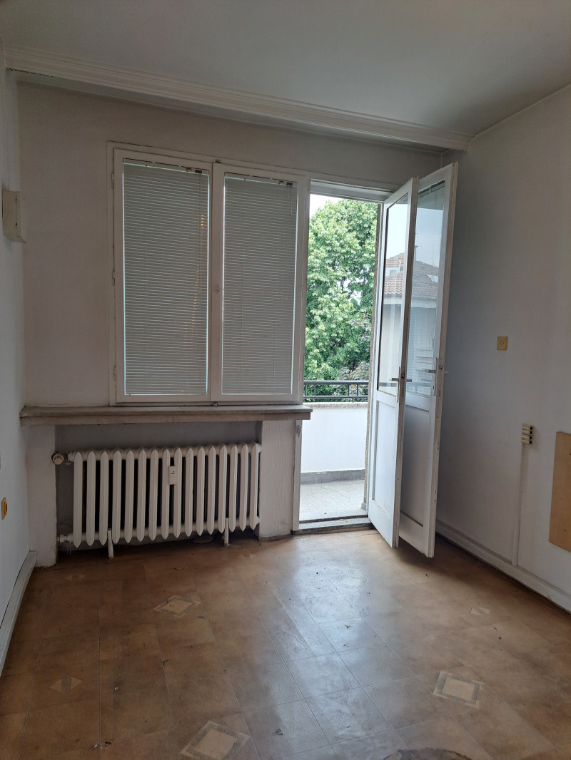 Te huur  3 slaapkamers Sofia , Geo Milev , 120 m² | 96393193 - afbeelding [7]