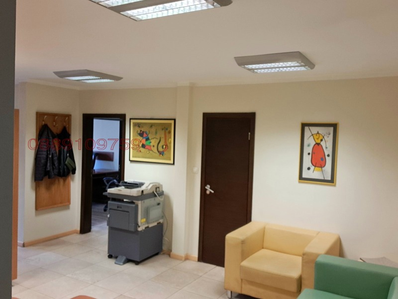 Te huur  Kantoor Sofia , Meditsinska akademija , 130 m² | 58464473 - afbeelding [5]