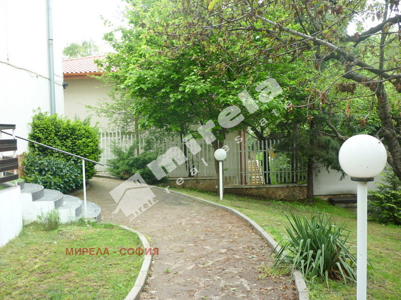 En renta  Casa Sofia , Simeonovo , 360 metros cuadrados | 58993452 - imagen [16]