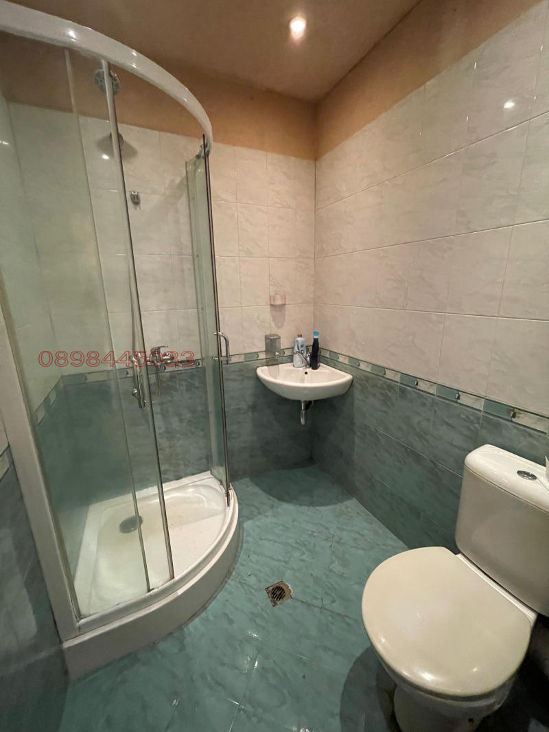 Zu vermieten  2 Schlafzimmer Pernik , Moschino , 87 qm | 74144572 - Bild [7]