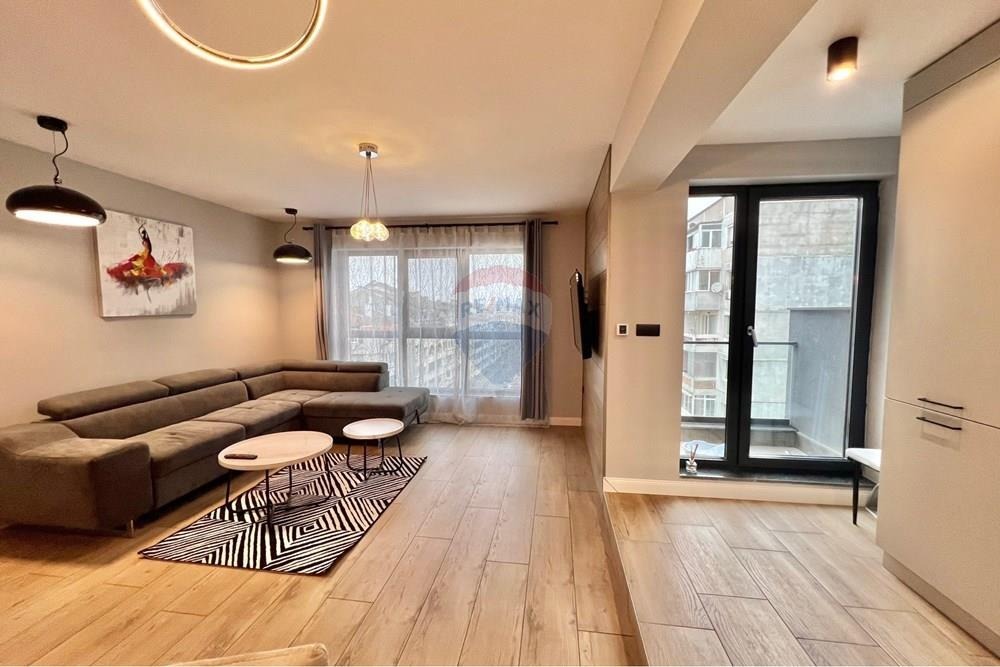 Дава под наем 2-СТАЕН, гр. Варна, Център, снимка 5 - Апартаменти - 54083261