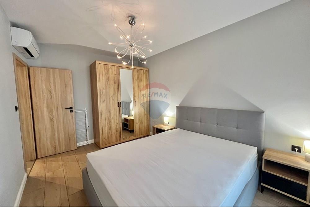 Дава под наем 2-СТАЕН, гр. Варна, Център, снимка 6 - Апартаменти - 54083261