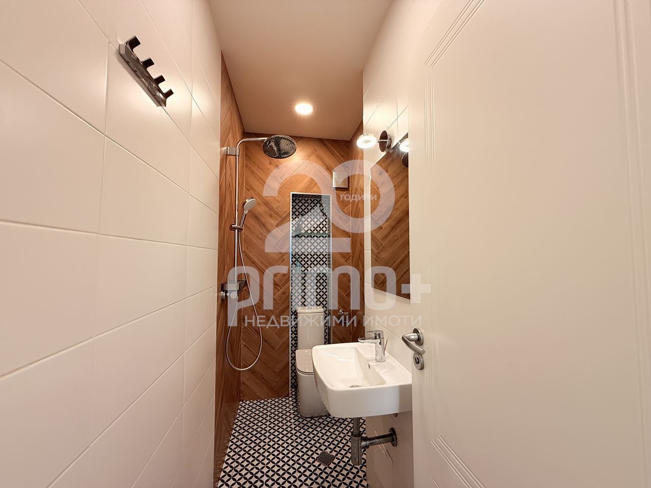 Дава под наем 3-СТАЕН, гр. София, Център, снимка 16 - Апартаменти - 54113961