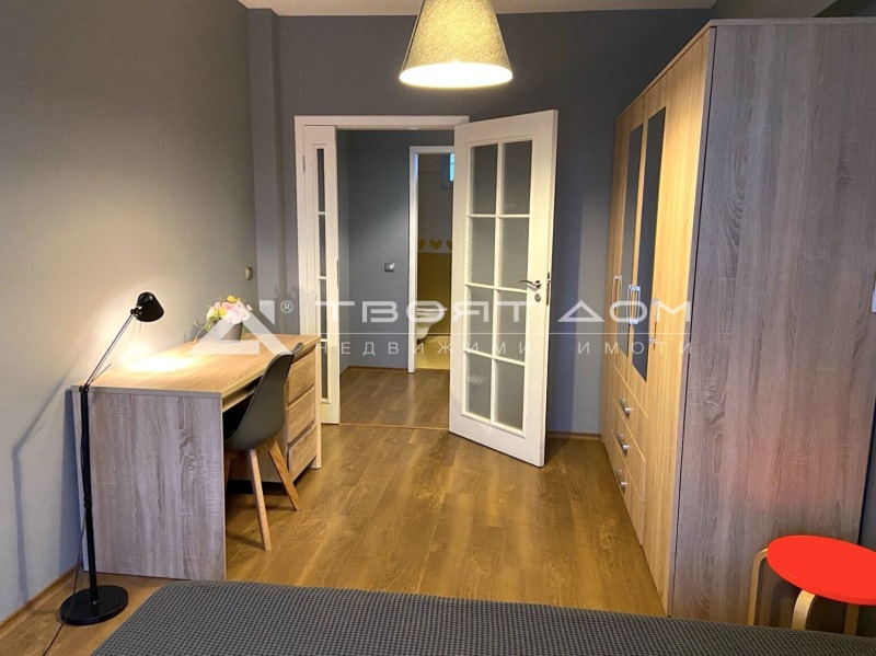 Дава под наем  4-стаен град София , Изток , 150 кв.м | 93037054 - изображение [8]