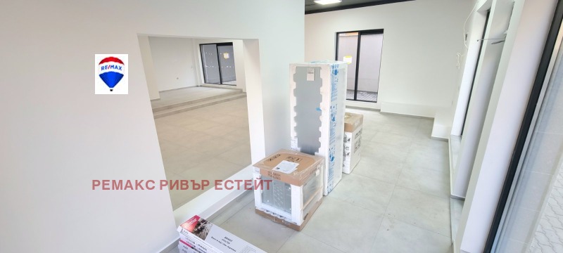Дава под наем  Магазин град Русе , Родина 1 , 104 кв.м | 64208418 - изображение [10]