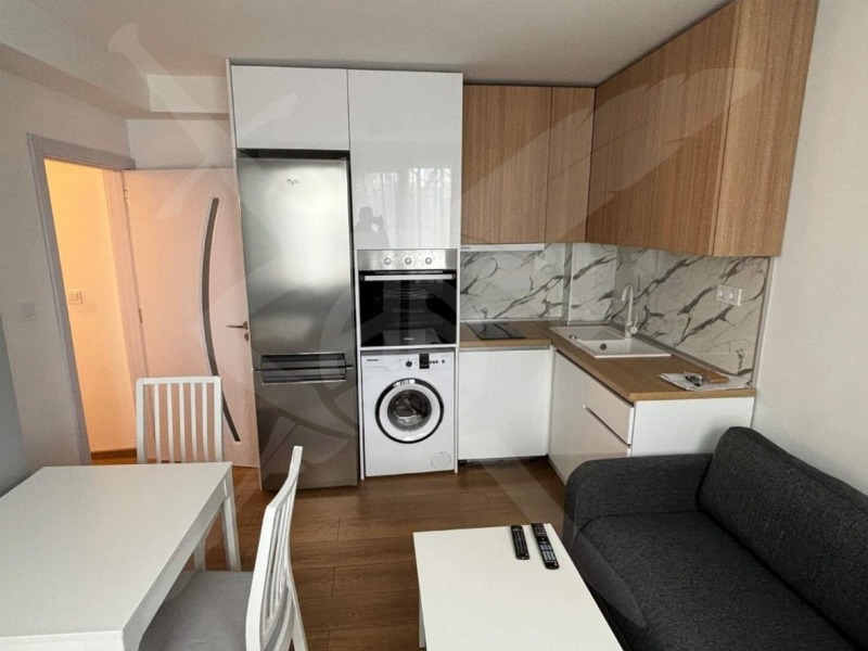 Дава под Наем 3-СТАЕН в град Варна, Зимно кино Тракия - 59 кв.м / 600 € » 1 173.50 лв., ЕКС НВД ООД