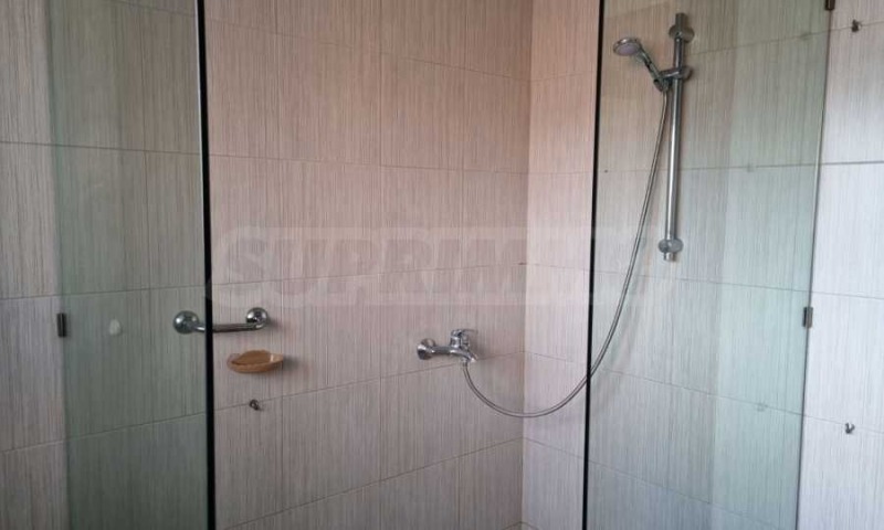 Дава под наем 4-СТАЕН, гр. Варна, к.к. Св.Св. Константин и Елена, снимка 17 - Апартаменти - 53242889