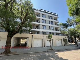 2-стаен град София, Център