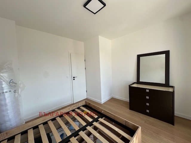 Zu vermieten  1 Schlafzimmer Sofia , Zentar , 65 qm | 69637598 - Bild [11]