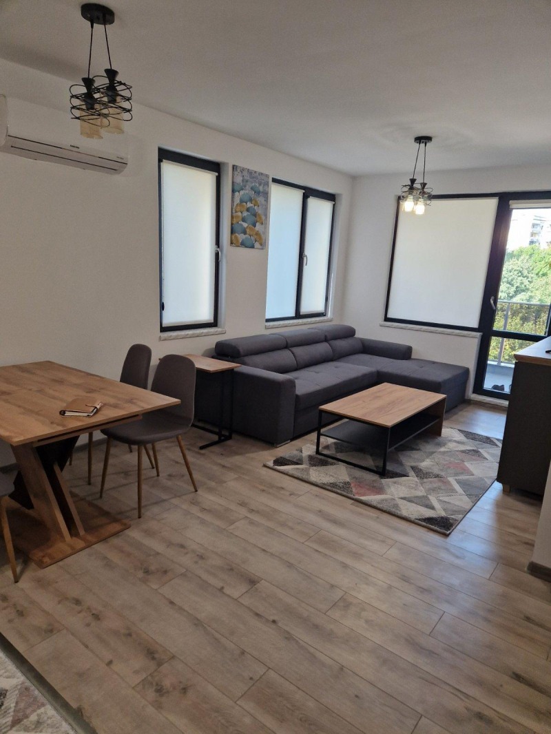 En renta  2 dormitorios Plovdiv , Jristo Smirnenski , 96 metros cuadrados | 52793733 - imagen [4]