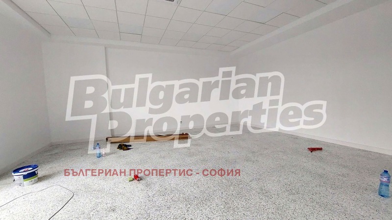 Дава под наем МАГАЗИН, гр. София, Банишора, снимка 2 - Магазини - 53162762