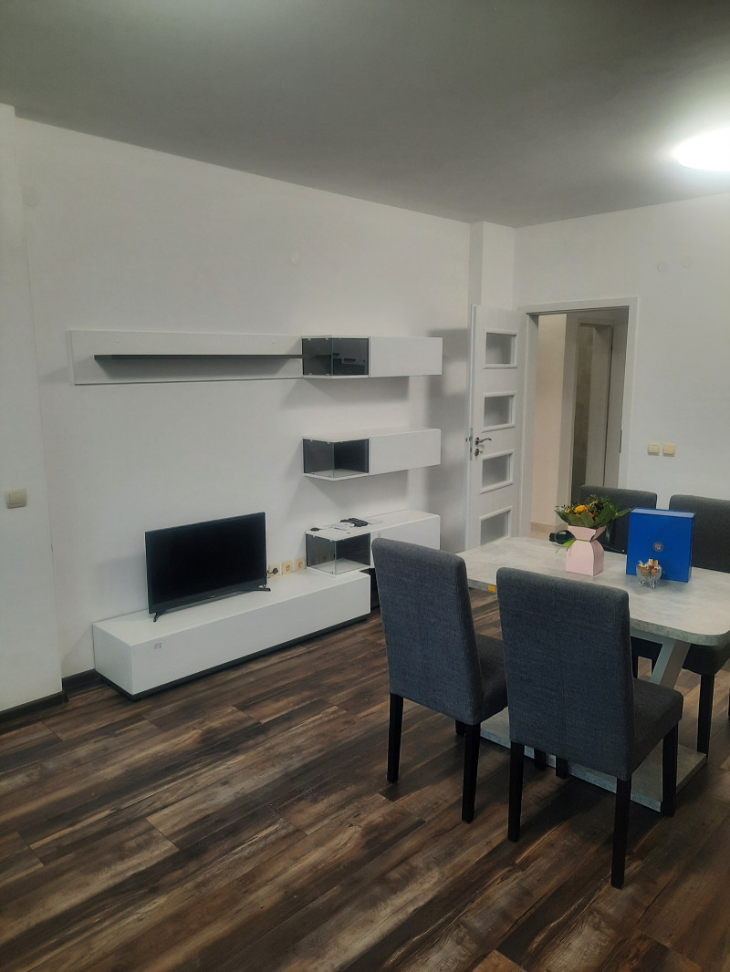 Para alugar  1 quarto Pernik , Iztok , 75 m² | 47991338 - imagem [3]