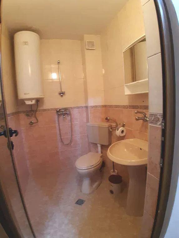 Дава под наем 2-СТАЕН, гр. Варна, Колхозен пазар, снимка 4 - Апартаменти - 53150520