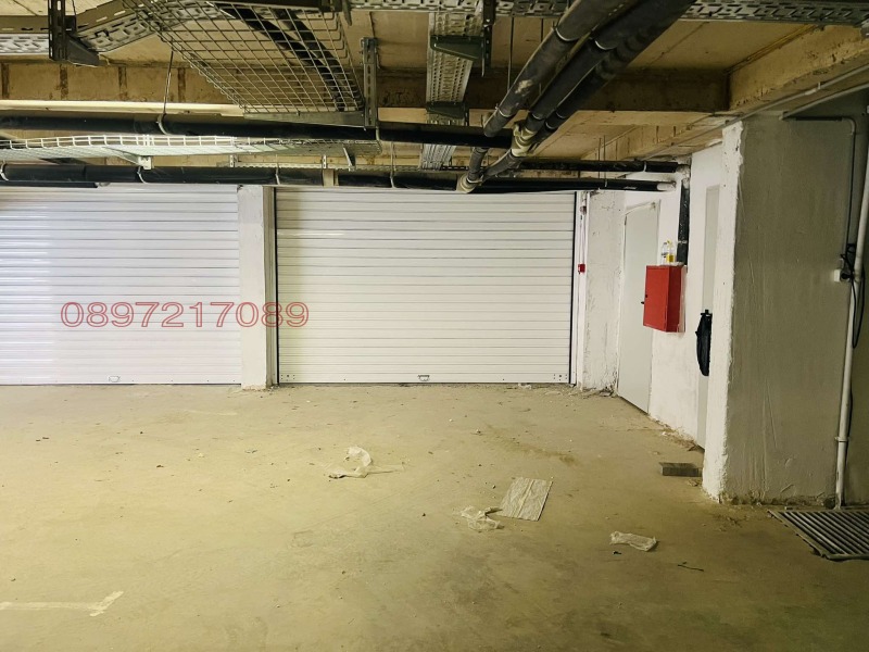 Дава под наем ГАРАЖ, ПАРКОМЯСТО, гр. Пловдив, Западен, снимка 5 - Гаражи и паркоместа - 53254300