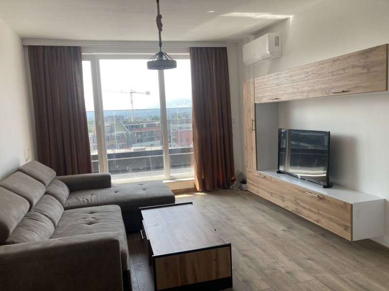 En renta  1 dormitorio Plovdiv , Jristo Smirnenski , 70 metros cuadrados | 24037472
