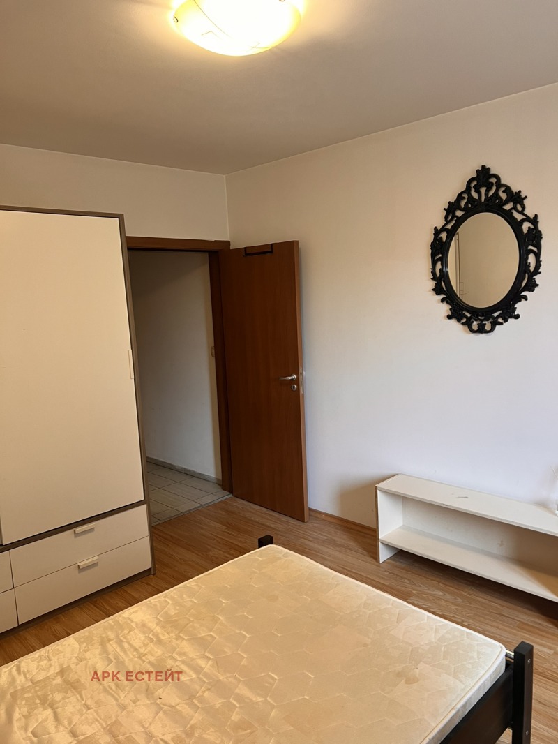Til leje  1 soveværelse Sofia , Zona B-18 , 58 kvm | 14623585 - billede [6]