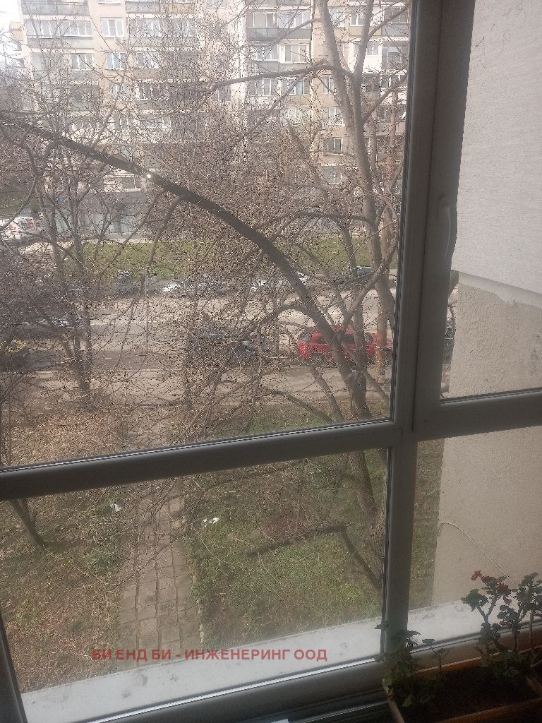 Дава под наем 3-СТАЕН, гр. София, Гео Милев