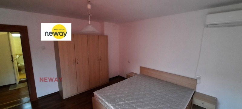 Do wynajęcia  Piętro domu Plewen , Szirok centar , 87 mkw | 13995481